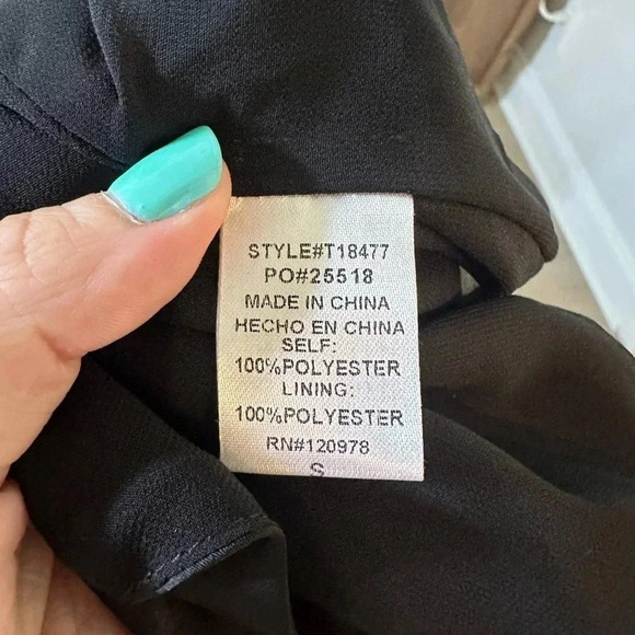 Entro impossible dream black satin tank top feather lined trim in black small - Picture 6 of 6